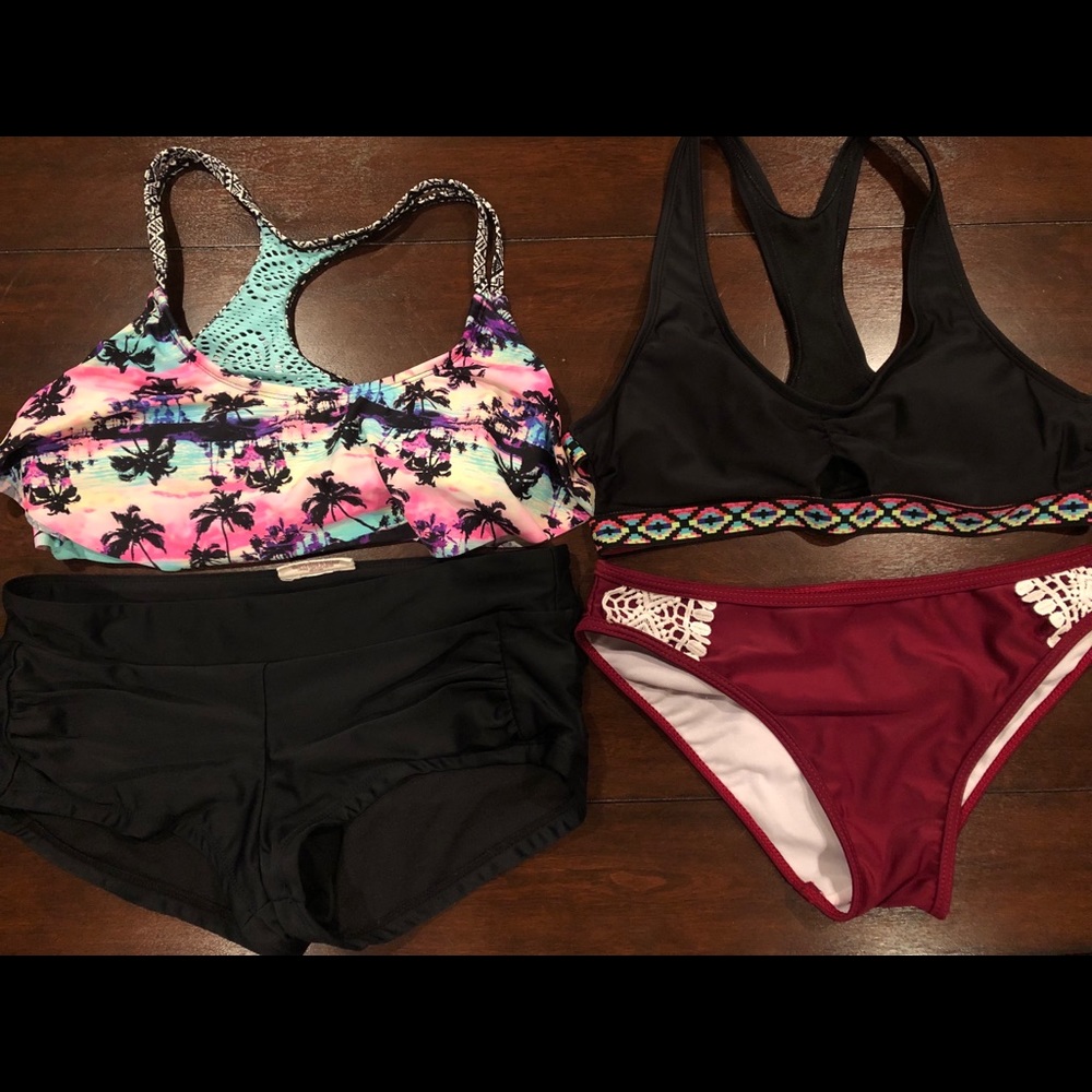 7 ITEM SWIMWEAR LOT